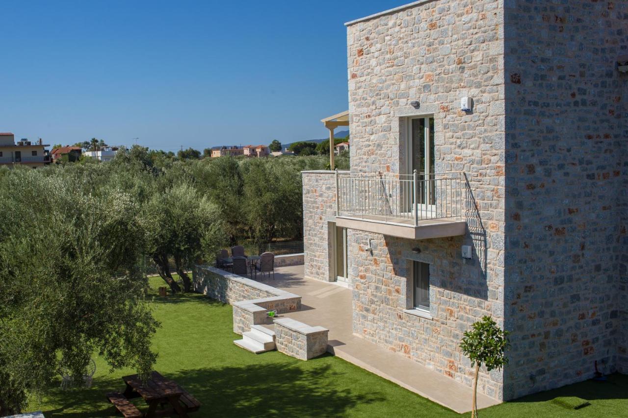 Efmar Exclusive Residences Gythio Exterior foto