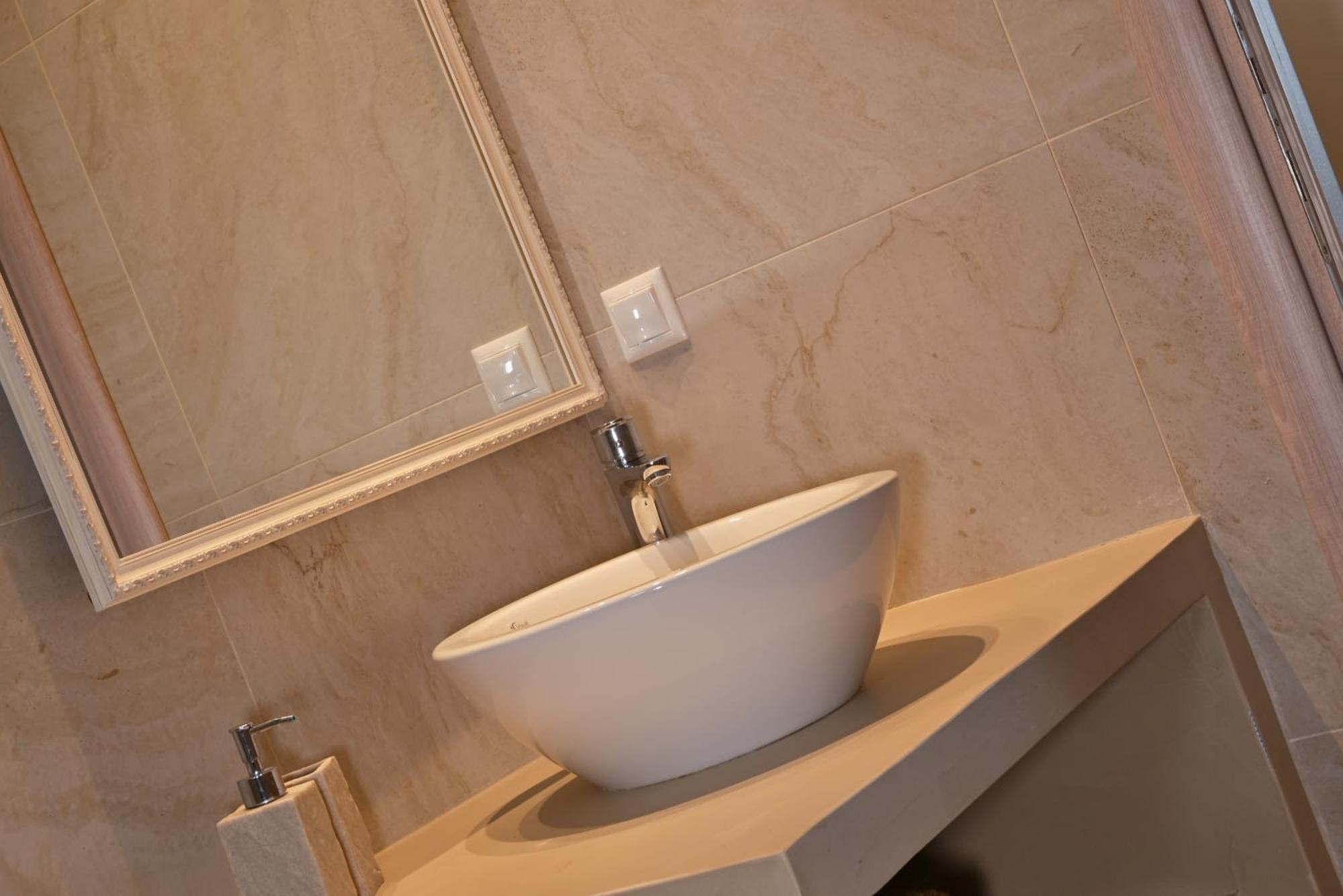 Efmar Exclusive Residences Gythio Exterior foto